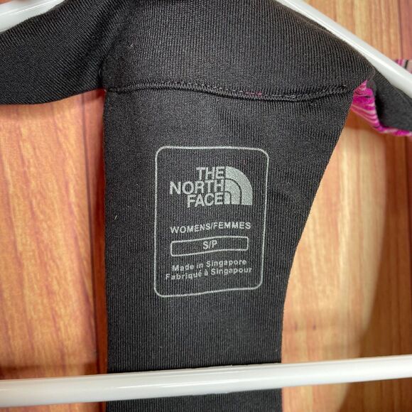 The North Face Pink Stretch Racerback Work Out Tank Top Built in Bra Women Small - Picture 6 of 6